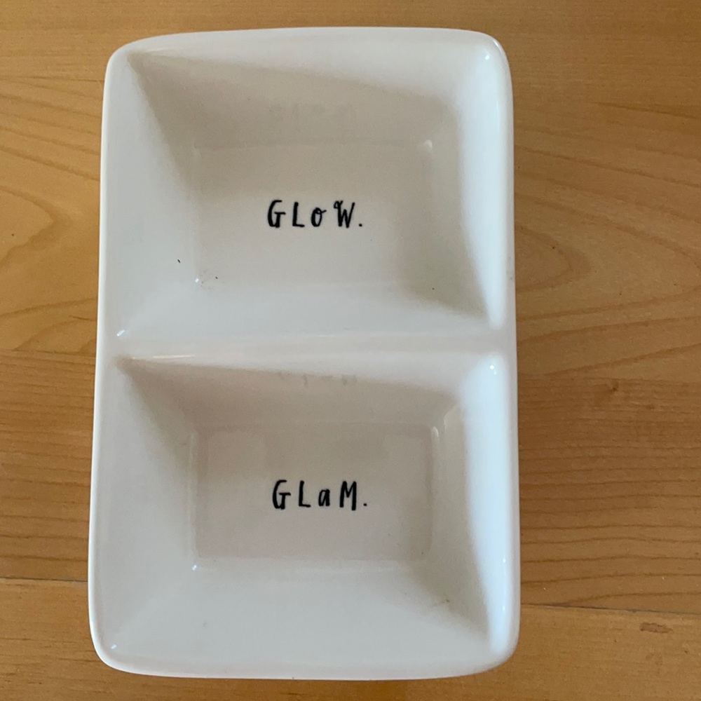 Rae Dunn Glow Glam Organizing Dish Tray